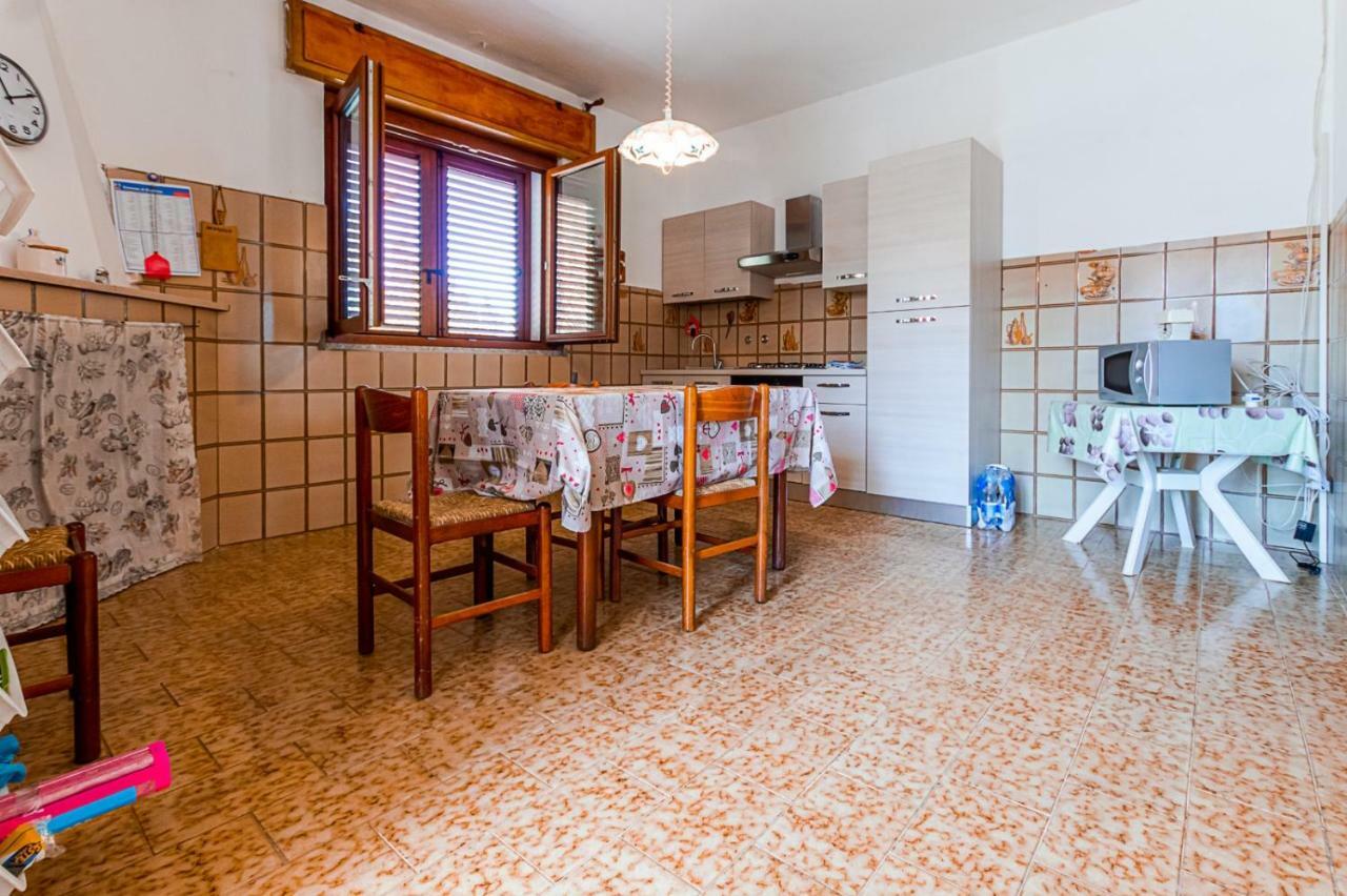 Casa Vacanze Пишинас Екстериор снимка